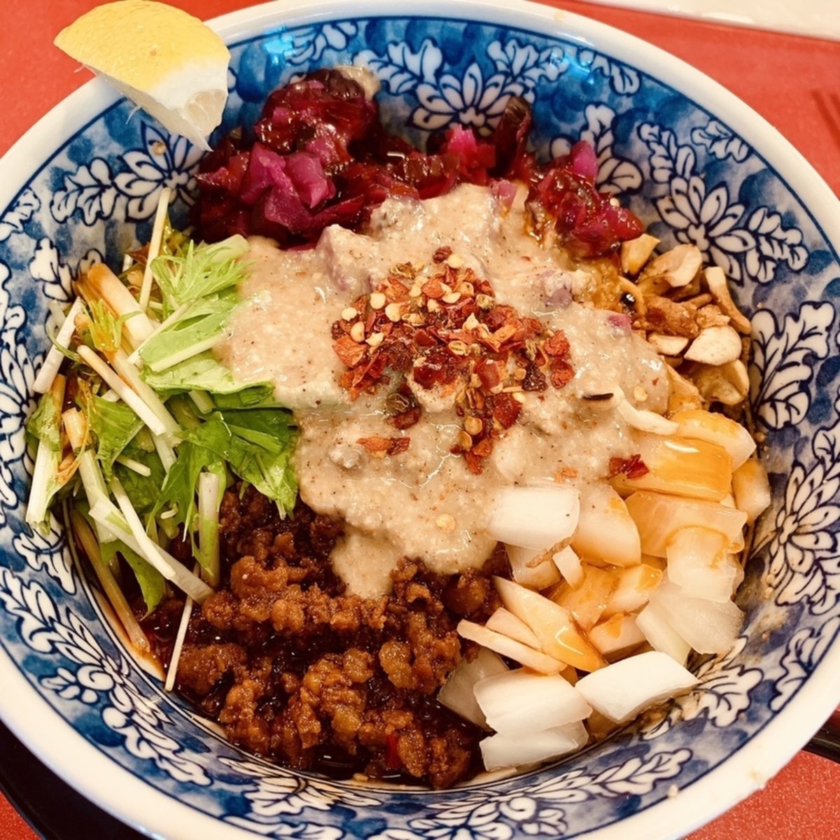 スパイス担担麺専門店 香辛薬麺 | 兵庫県尼崎市 | 担々麺