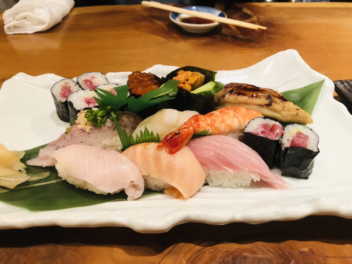 蛇の目鮨