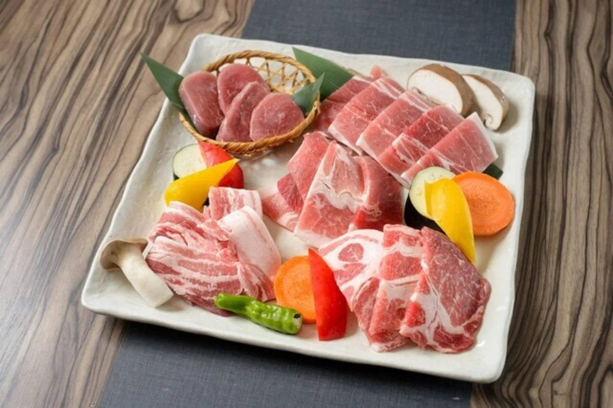 豚ホルモン我那覇焼肉店