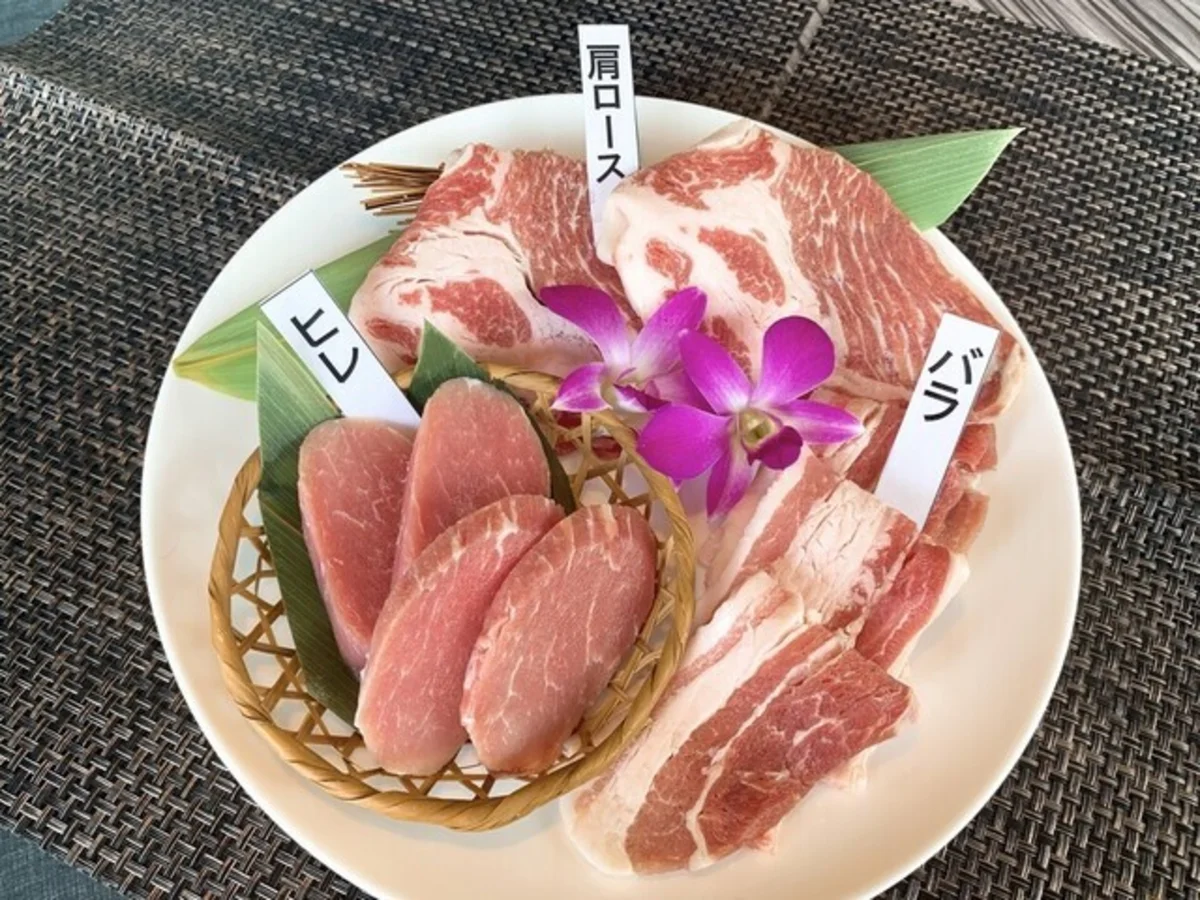 豚ホルモン我那覇焼肉店