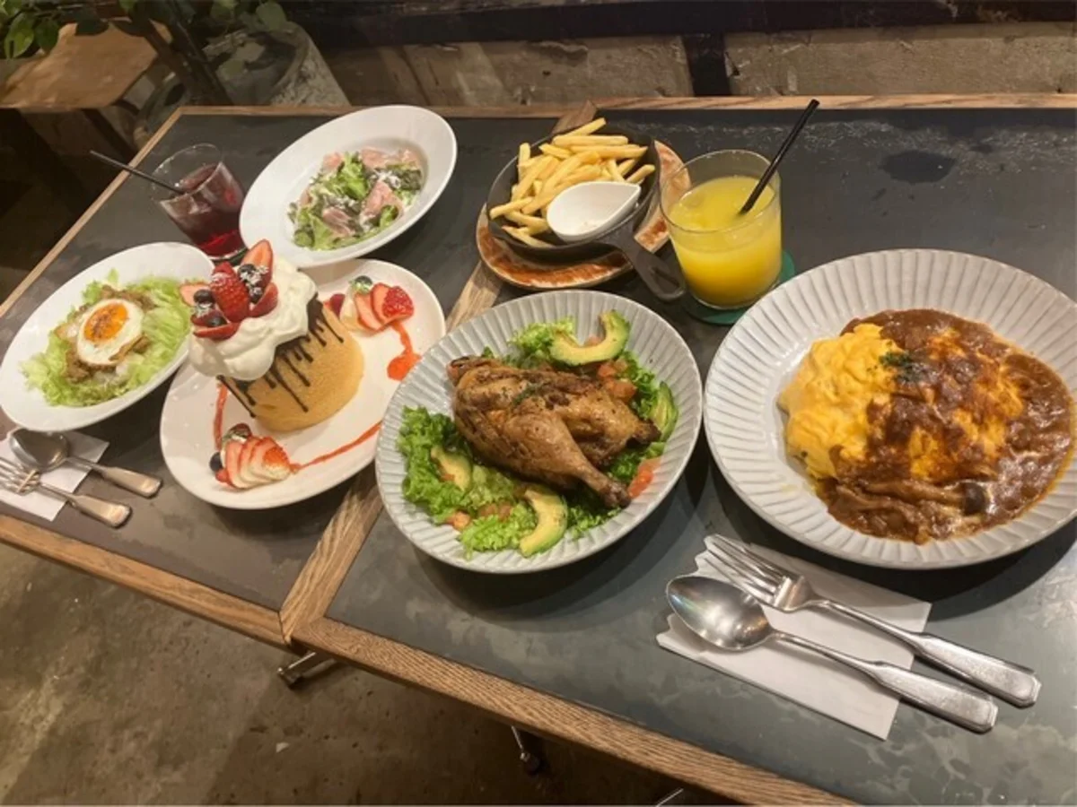 MOVE CAFEのネット予約 | 東京都新宿区 | カフェ | AutoReserve