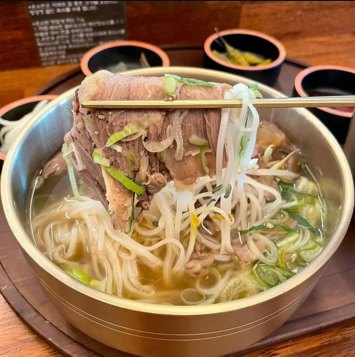 Tokyo Hot e777 オンスバン 忠武路店の予約 | 韓国、ソウル特別市中区 | 韓国料理 | AutoReserve