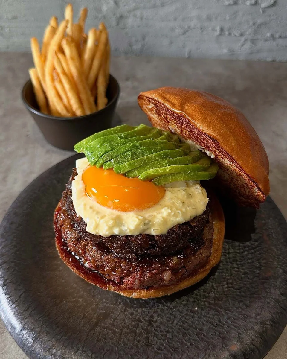 WAGYU BURGER HIROKIYA