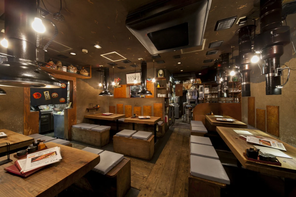 万両 南森町店 6