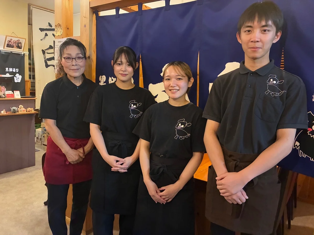 黒豚通り 六白 諫早本店