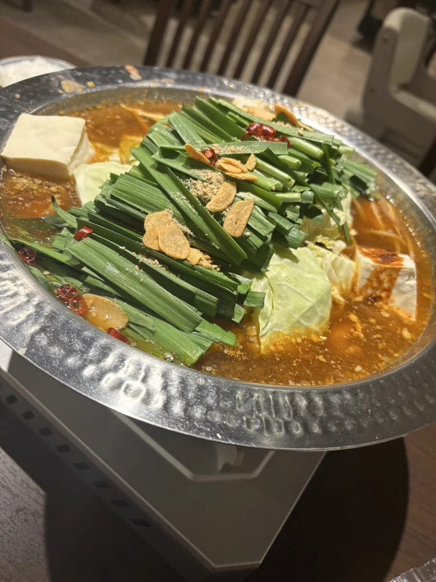 黒豚通り六白 めがね橋店