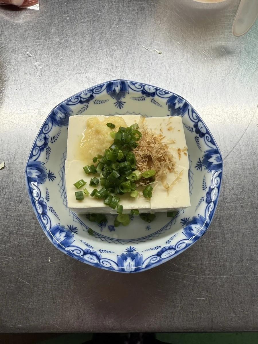 黒豚通り六白 めがね橋店
