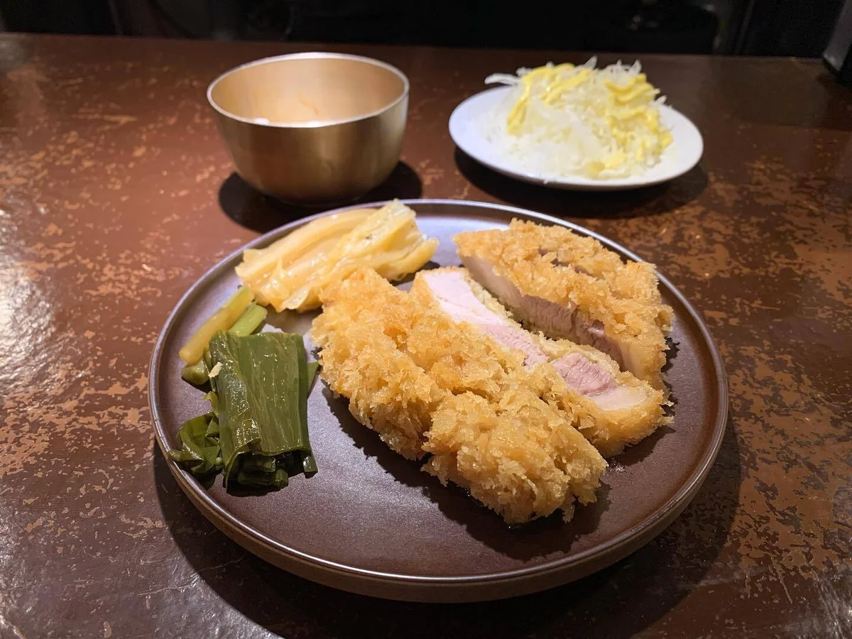 トゥラッ(清潭洞)