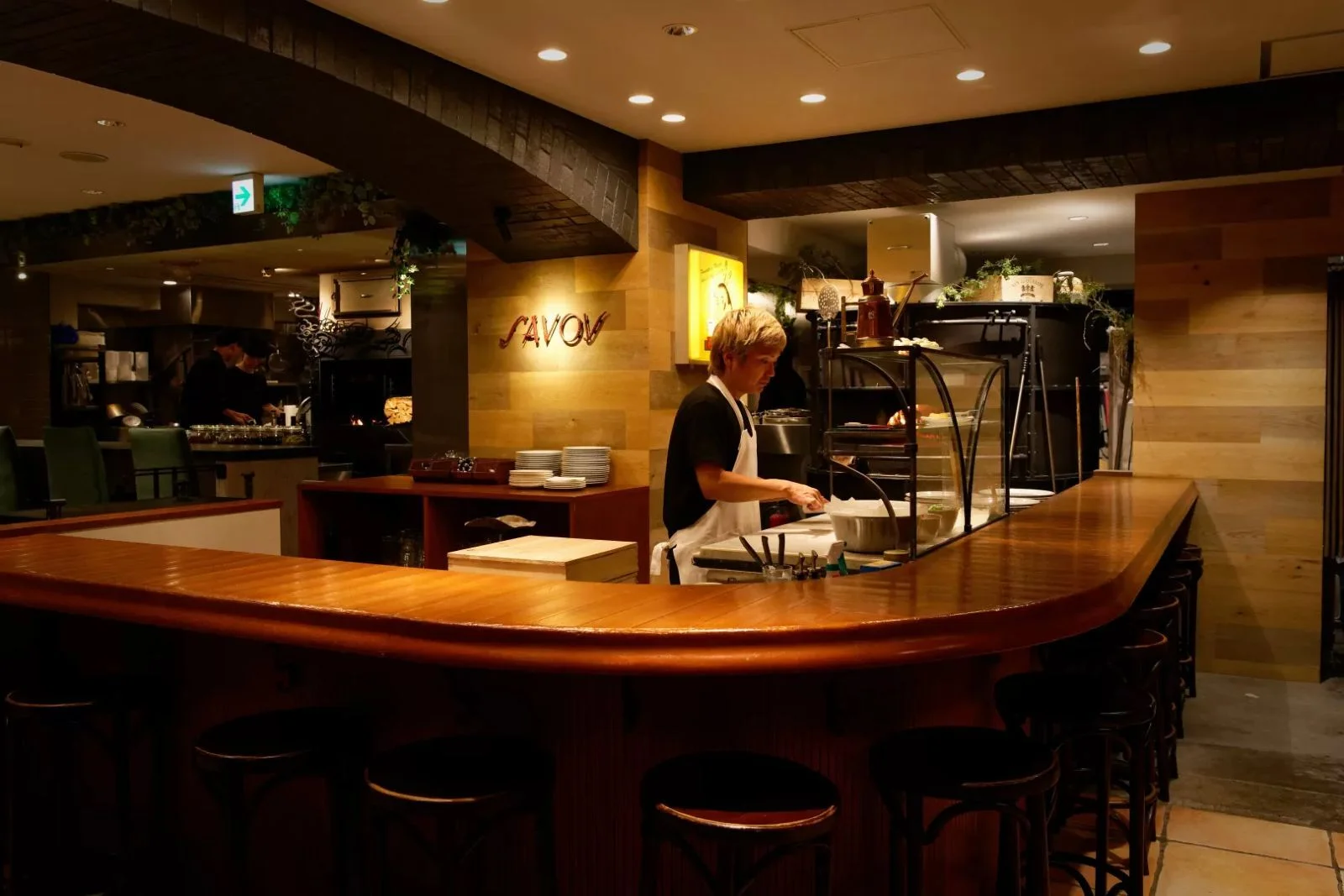 SAVOY 麻布十番本店の店内 2