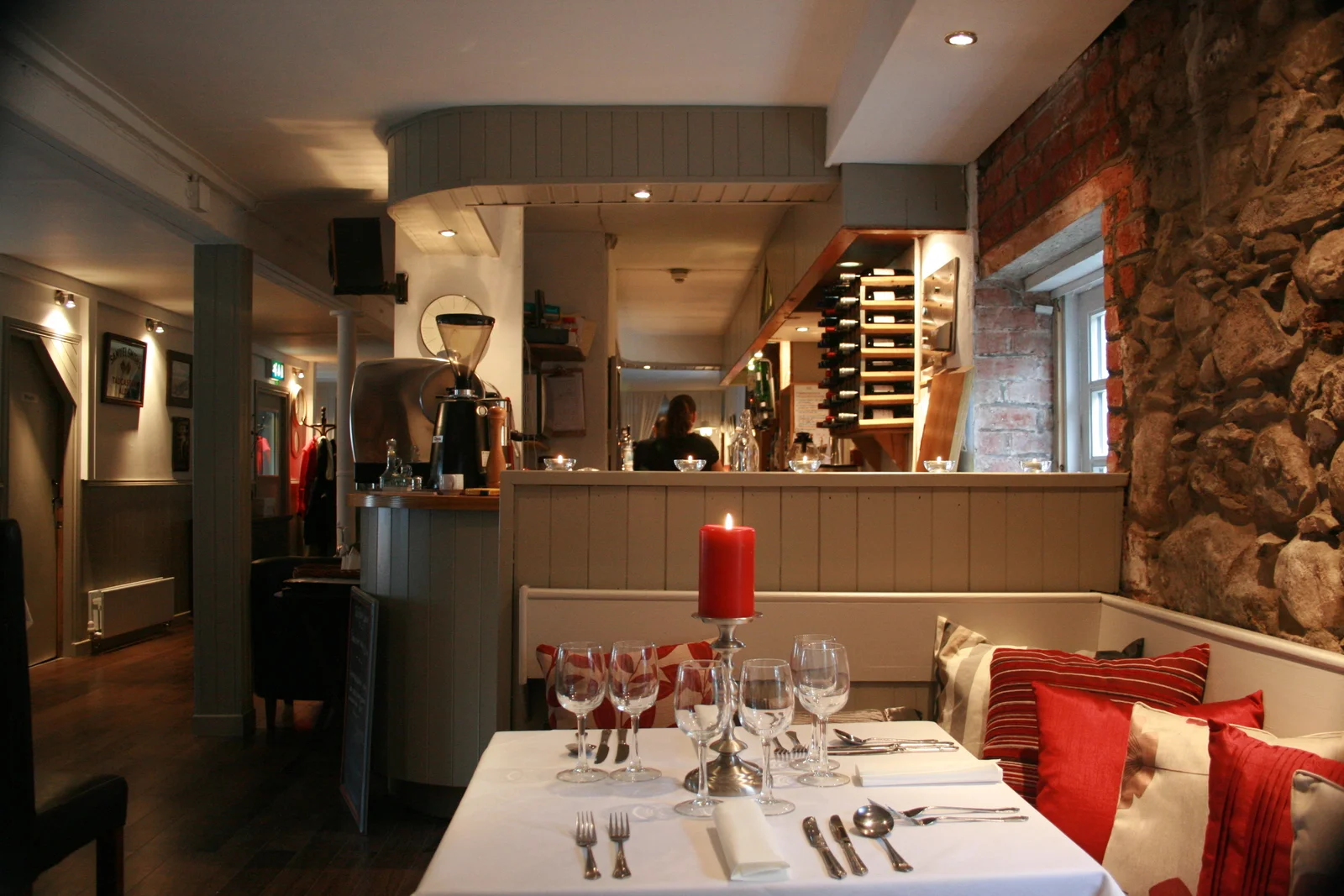 Lizzie Drakes Lisburn Reservation | Lisburn, Northern Ireland | Bar |  AutoReserve