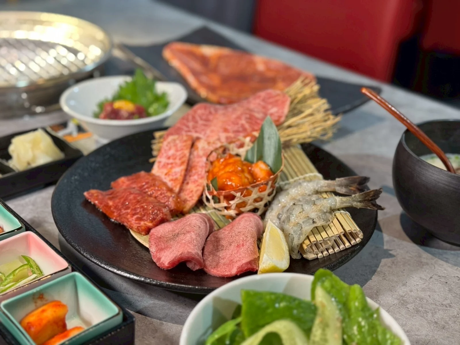 和牛焼肉 肉寿司 雅苑