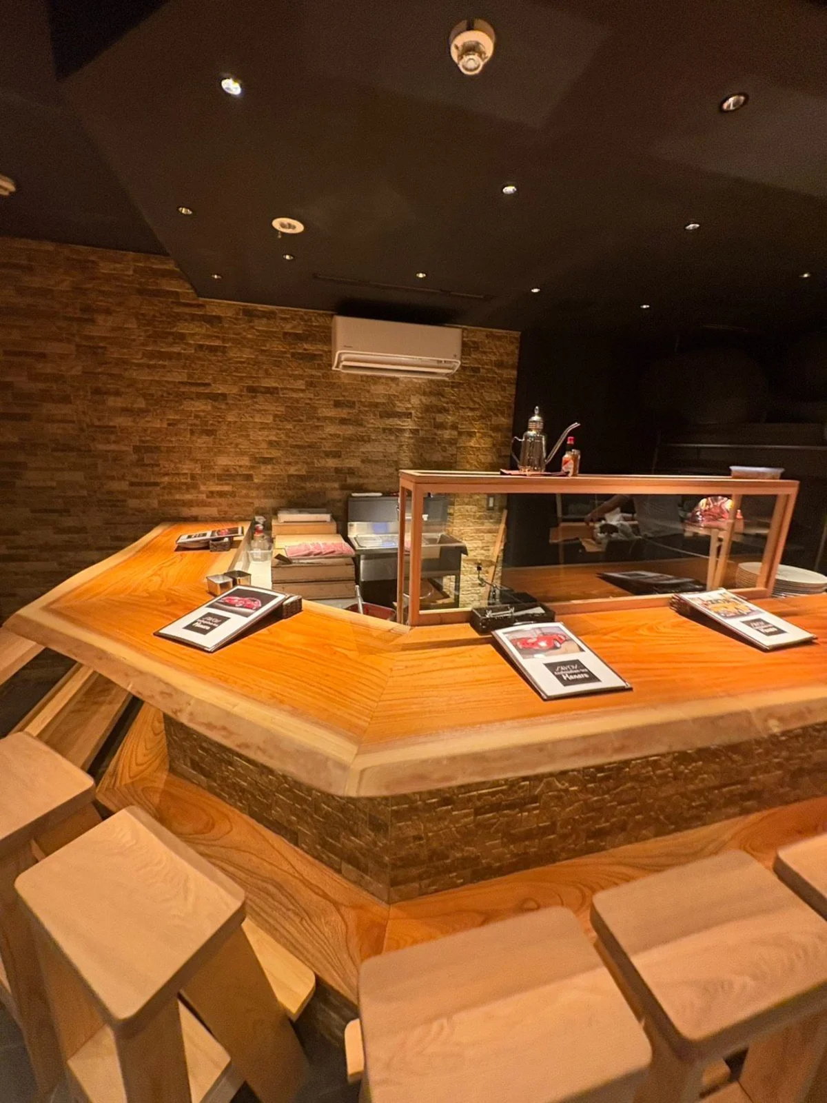 SAVOY 麻布十番 HANAREの店内 3