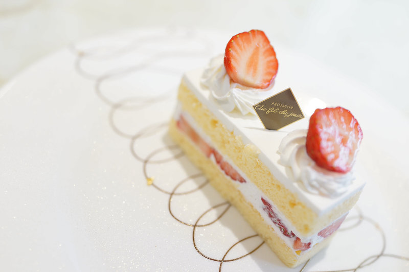 ジュールグーフェ　ル　リーヴルドゥパティスリー ジュールグーフェ ル リーヴルドゥパティスリー patisserie J