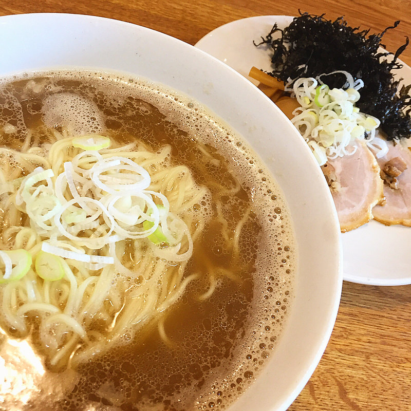 滋魂 | 新潟県新潟市東区 | ラーメン | AutoReserve