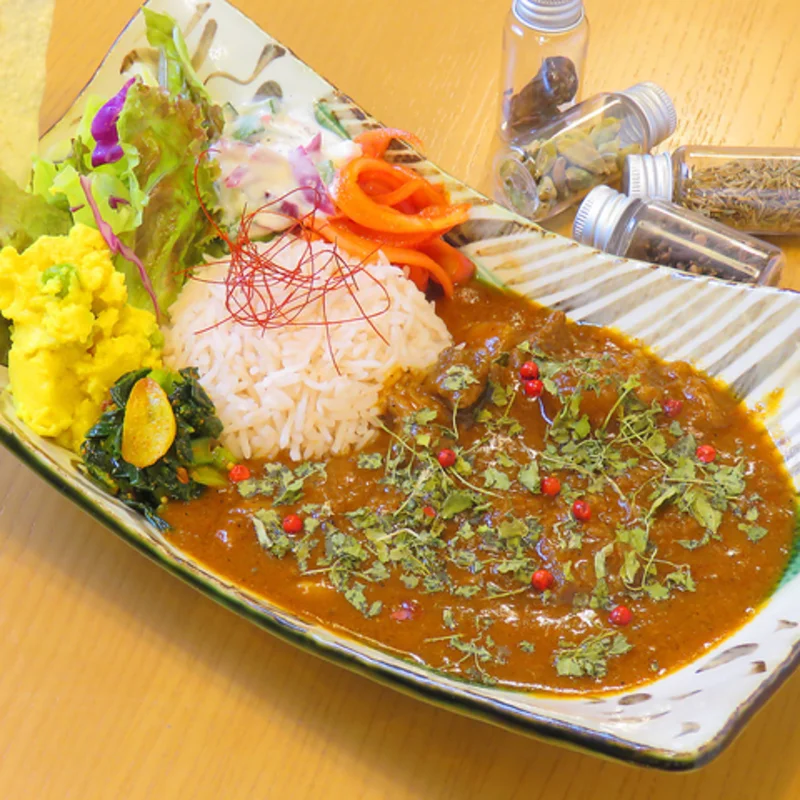Apple - QUEEN カレー Amazon.co.jp: Bell Foods Hokkaido Apple Cheek Curry, 7.1 oz