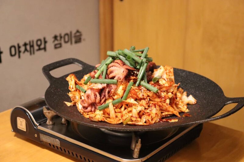 韓国酒場本町 NOWA【公式】のネット予約 | 岡山県岡山市北区 | 韓国