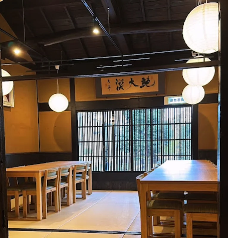 平∞ダイニング【公式】のネット予約 | 広島県広島市中区 | 居酒屋